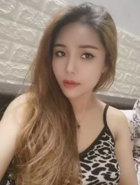 白云新市-无名小姐姐